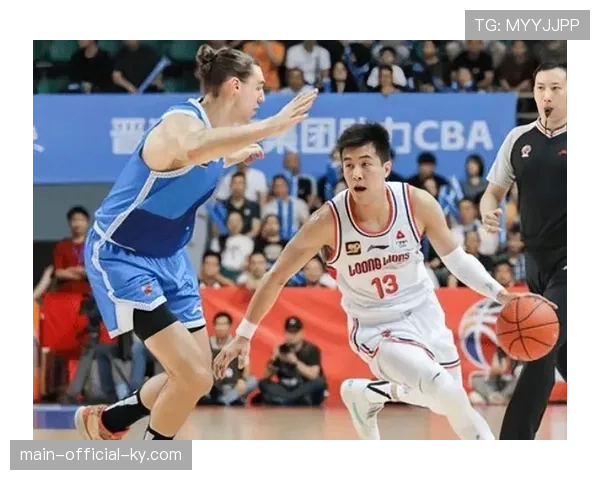 广州篮板拼抢联盟第三却难转化胜势 郭艾伦伤退影响进攻体系